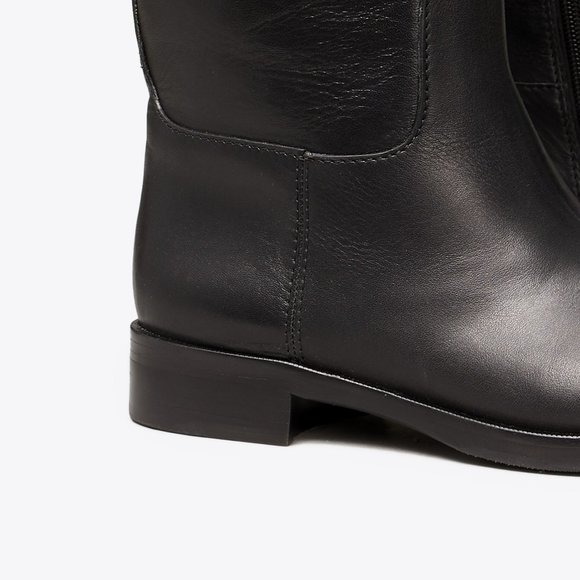 Tory Burch $528 NIB T Hardware Riding Boot Black Gold 7 9.5 - Picture 8 of 10